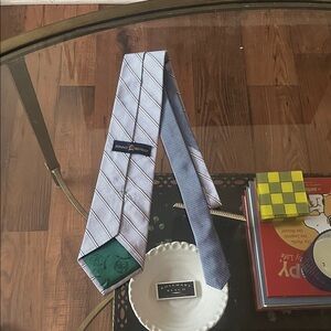 Tommy Hilfiger Men's 100% Silk Blue Diagonal Tie